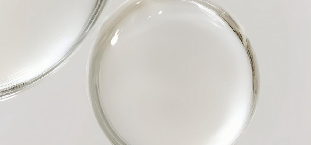 Olio di Jojoba: tutti i benefici per la skincare Olio di Jojoba: tutti i benefici per la skincare